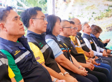 ลงพื้นที่ตรวจราชการเพื่อแก้ไขปัญหาความเดือดร้อนของเกษตรกรด้านแหล่งน้ำ ในพื้นที่จังหวัดนครศรีธรรมราช โดยมี นายประวัติ แดงบรรจง รองอธิบดีกรมส่งเสริมสหกรณ์ และผู้บริหารหน่วยงานสังกัดกระทรวงเกษตรและสหกรณ์ ร่วมลงพื้นที่ ณ โรงเรียนบ้านน้ำร้อน ตำบลสี่ขีด อำเภอส ... พารามิเตอร์รูปภาพ 38